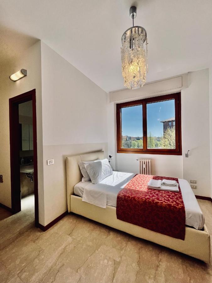 Green Guest House Milan Bagian luar foto